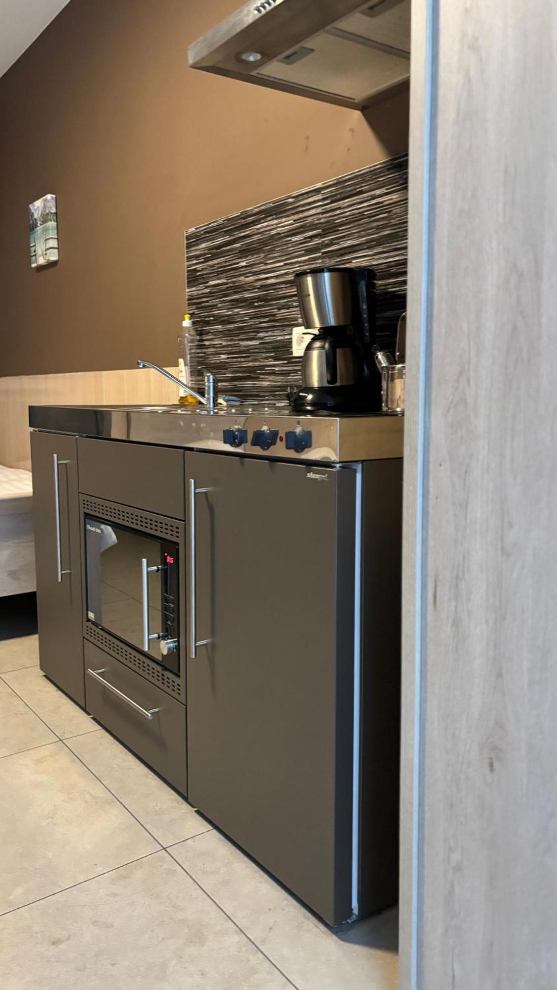 Hotel La Louve La Louvière Zewnętrze zdjęcie