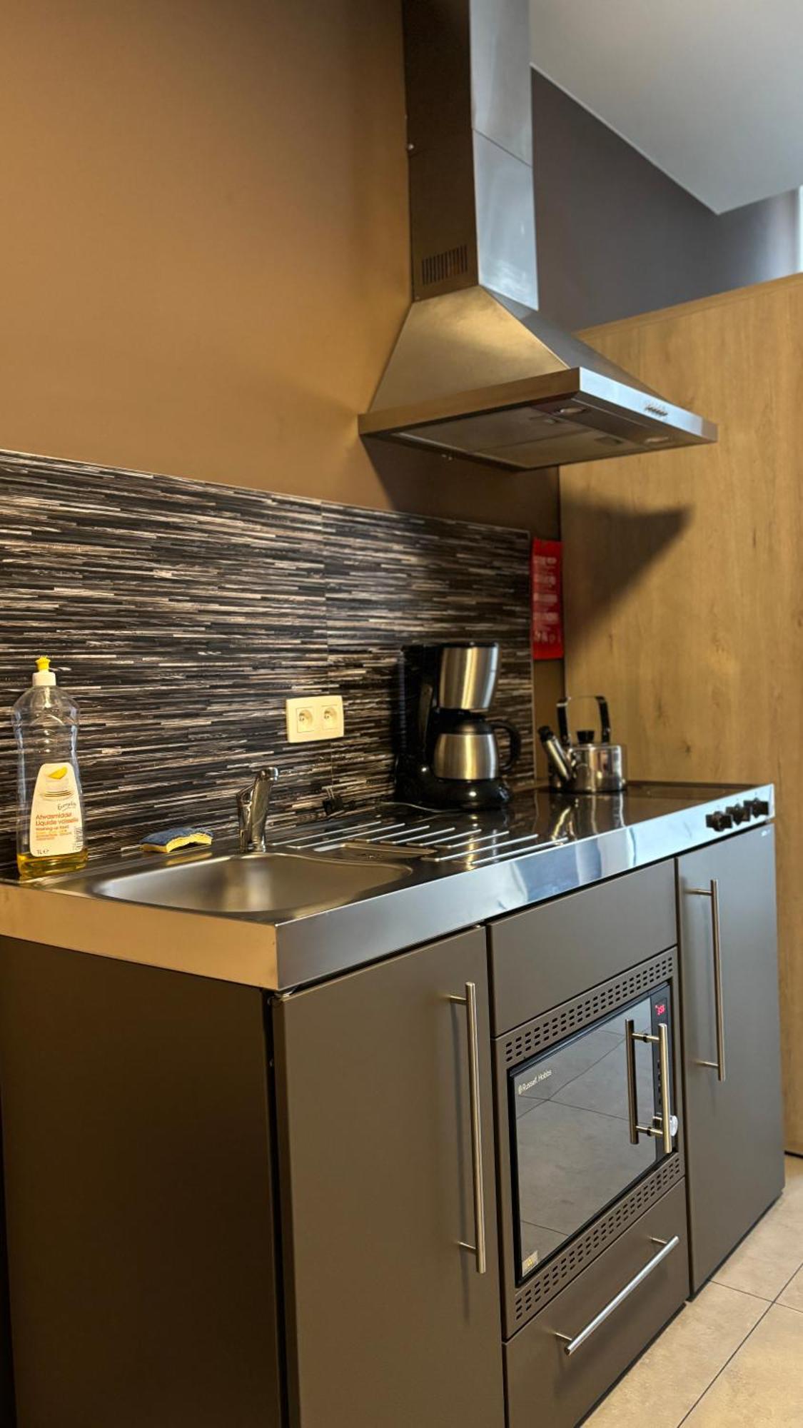 Hotel La Louve La Louvière Zewnętrze zdjęcie
