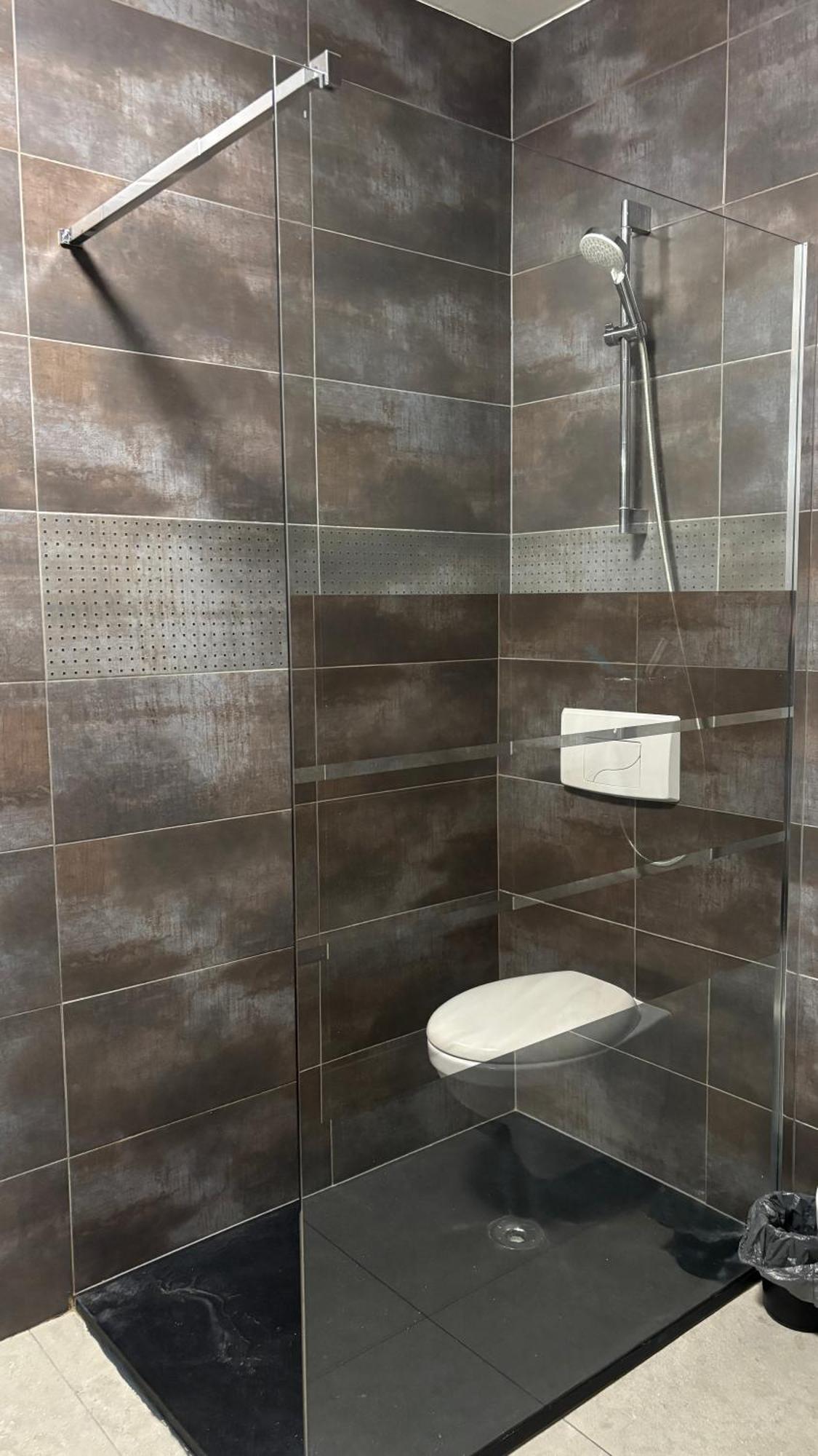 Hotel La Louve La Louvière Zewnętrze zdjęcie