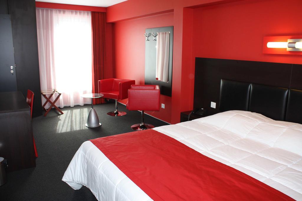 Hotel La Louve La Louvière Zewnętrze zdjęcie