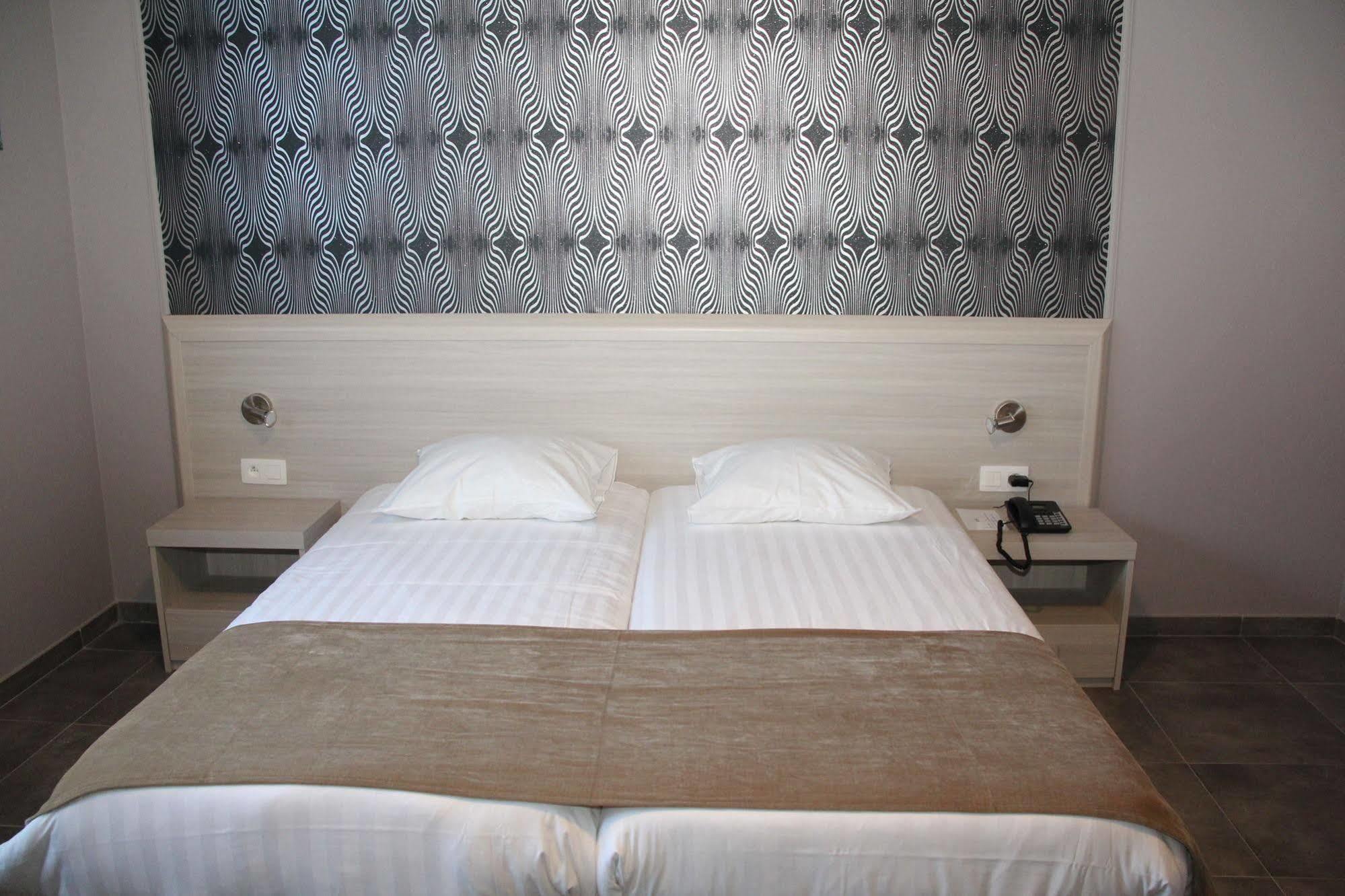 Hotel La Louve La Louvière Zewnętrze zdjęcie